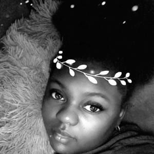 Meet your Posher, Hilda